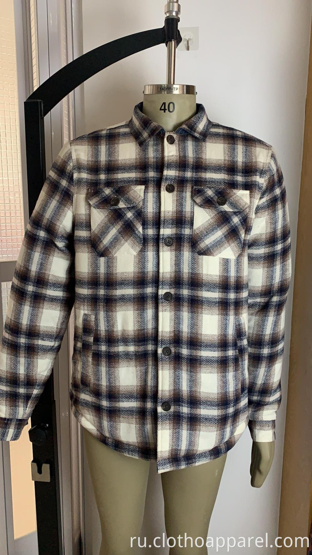 Men's 100% Cotton Long-Sleeved Plaid Shirt